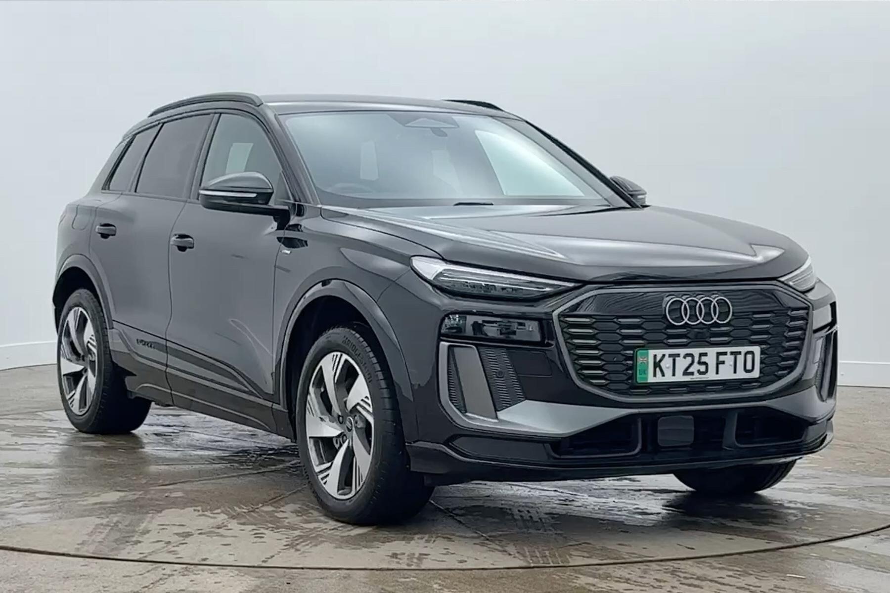 Main listing image - Audi Q6 e-tron