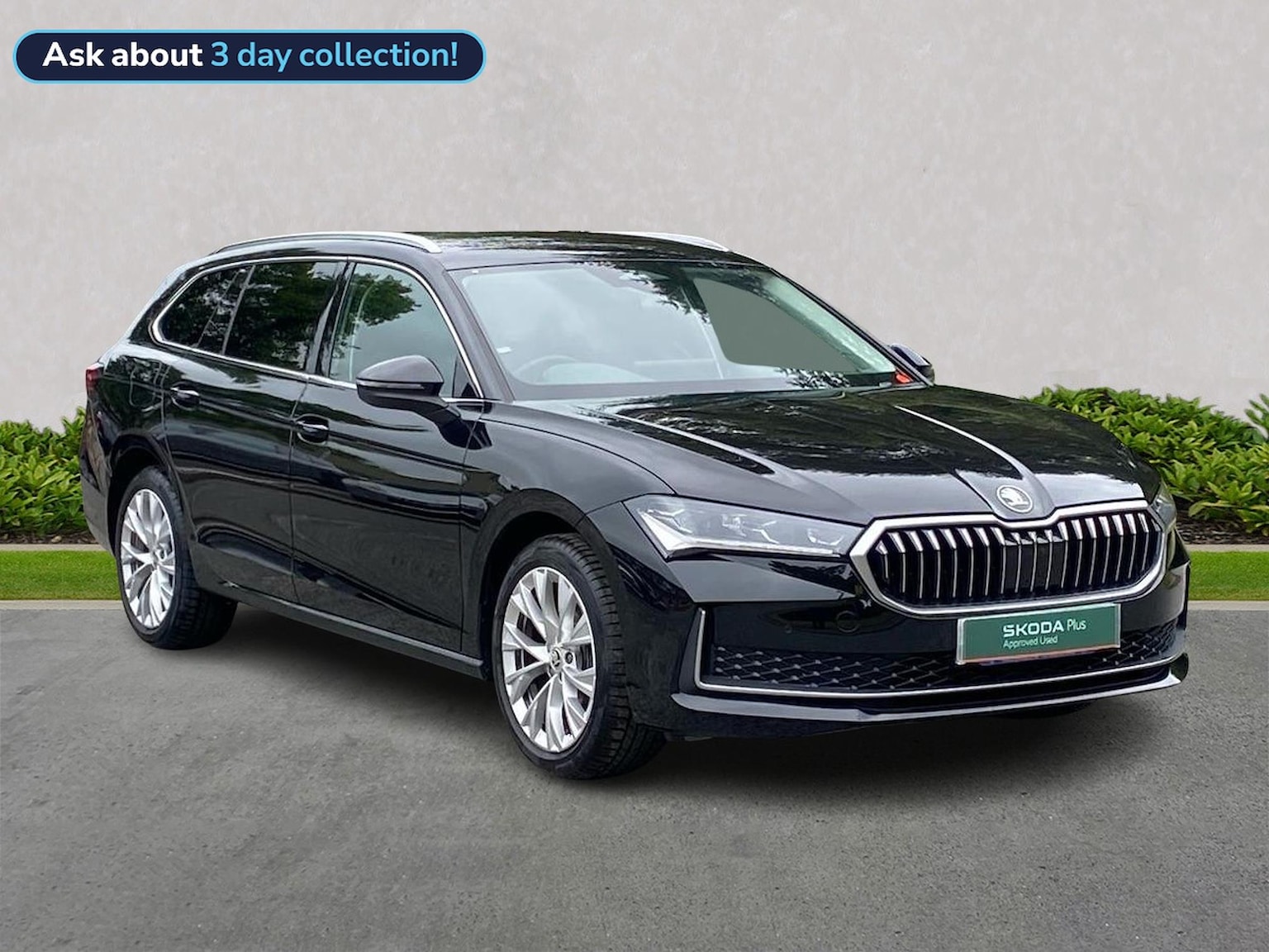 Main listing image - Skoda Superb Estate