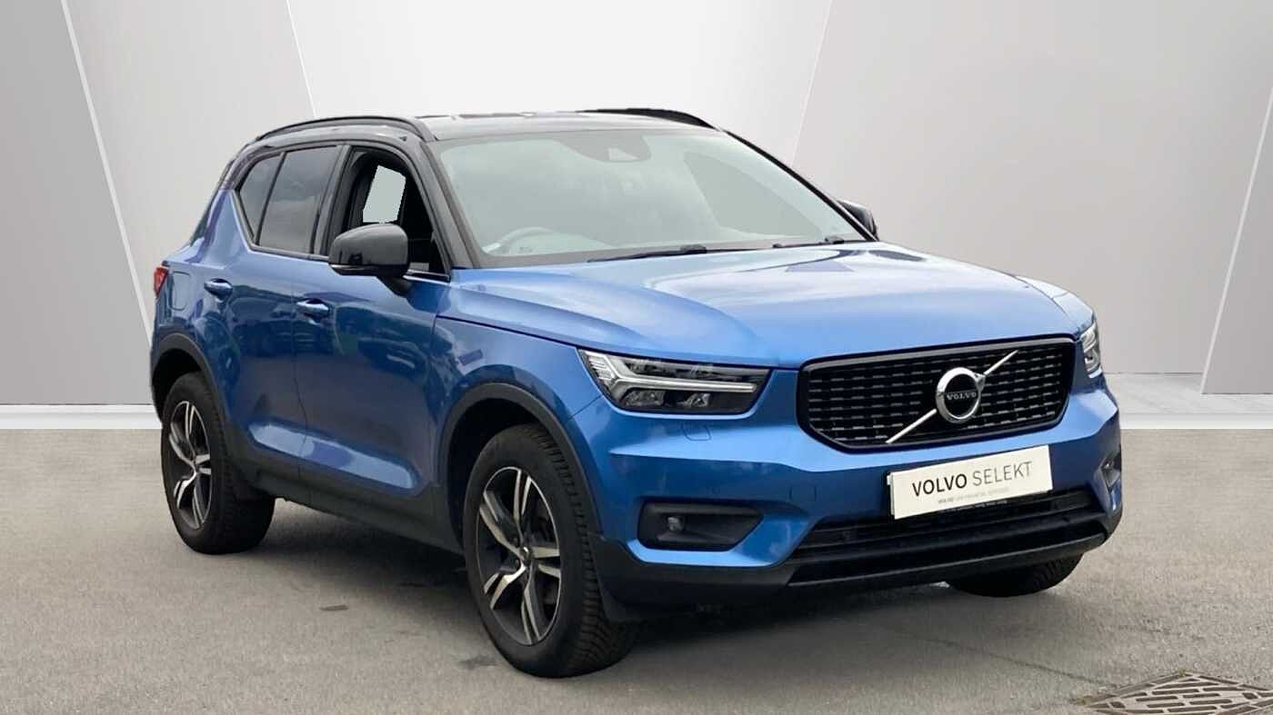 Main listing image - Volvo XC40