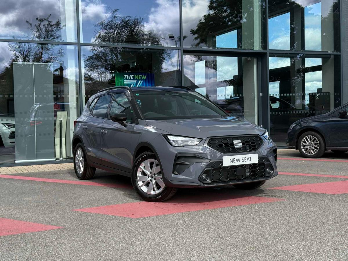 Main listing image - SEAT Arona