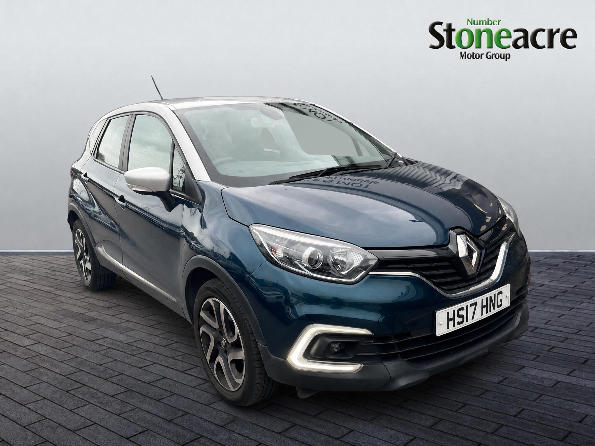 Main listing image - Renault Captur