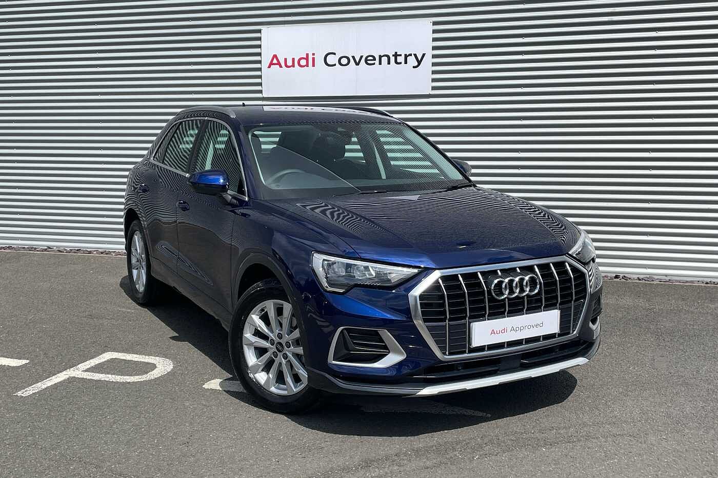Main listing image - Audi Q3