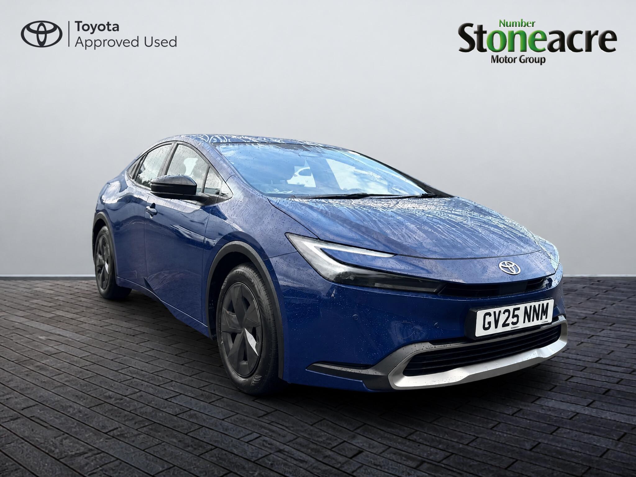 Main listing image - Toyota Prius