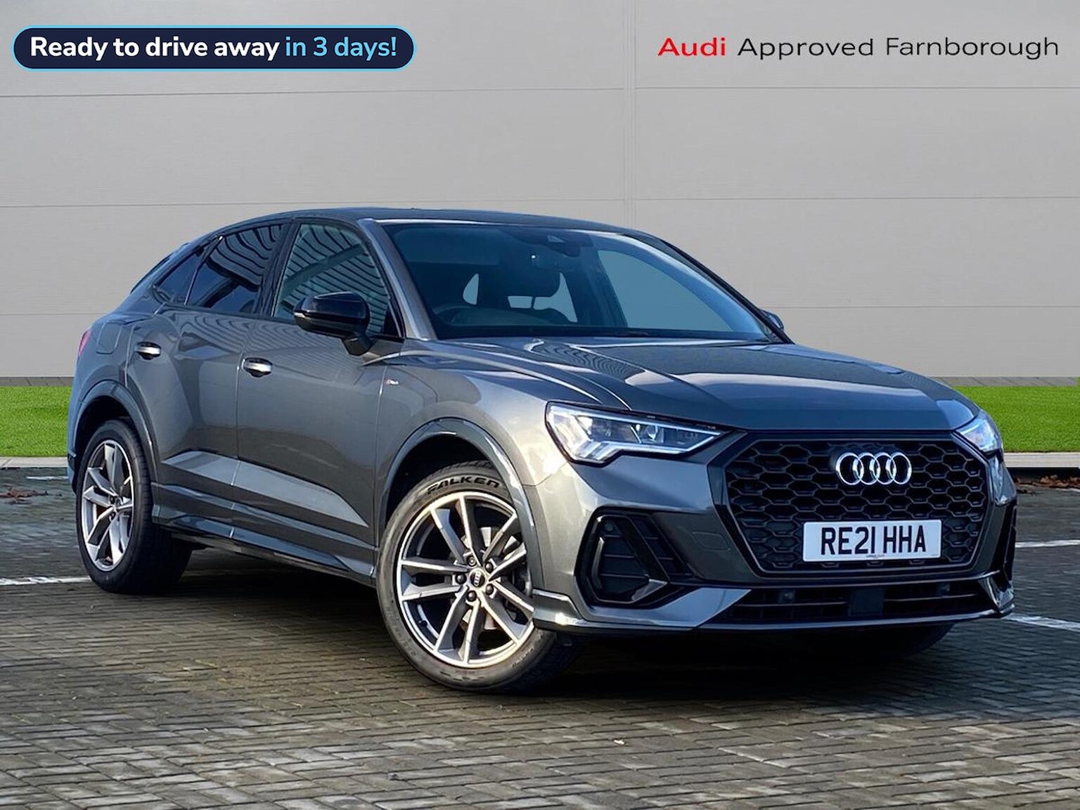 Main listing image - Audi Q3