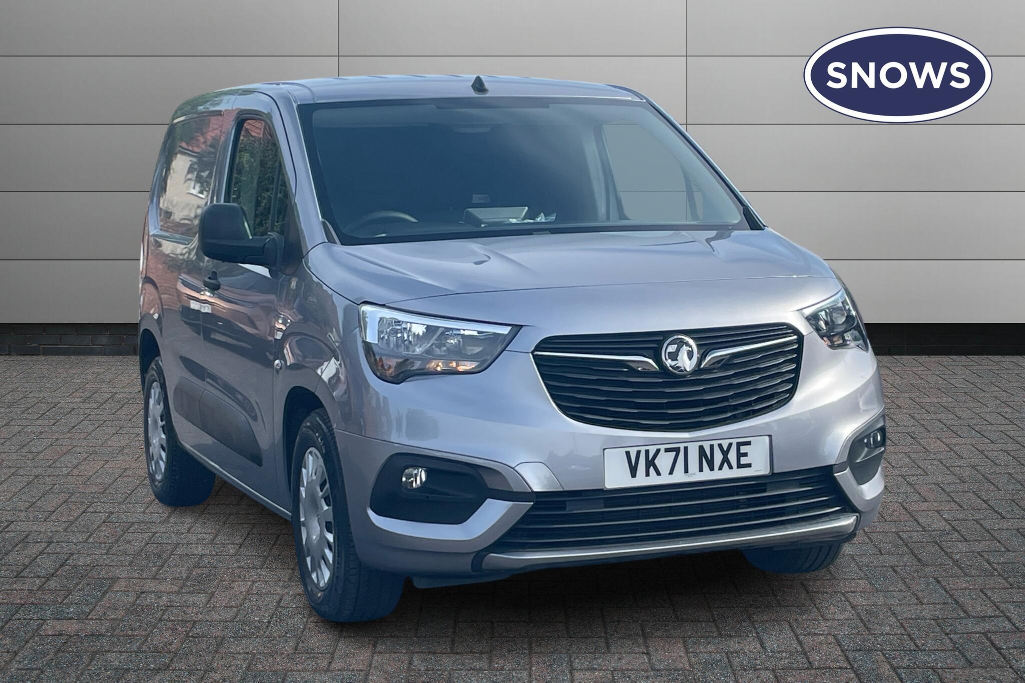 Main listing image - Vauxhall Combo Cargo-e