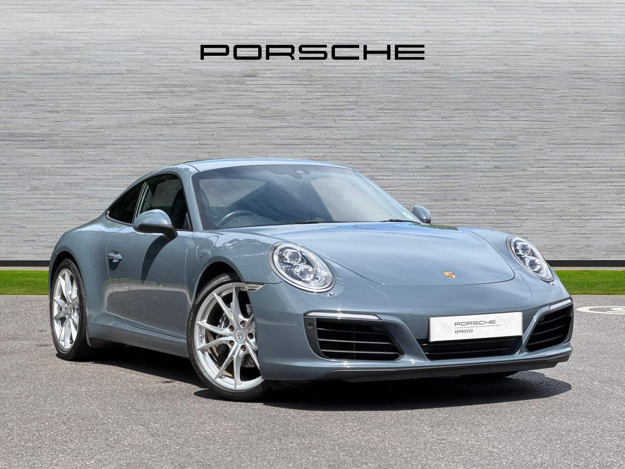 Main listing image - Porsche 911
