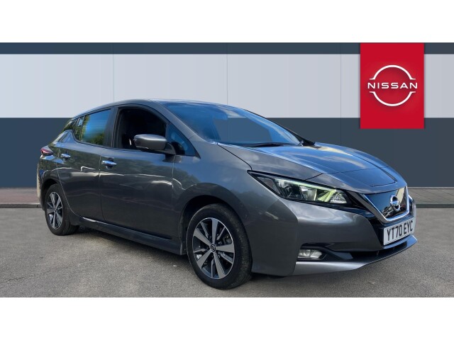 Main listing image - Nissan Leaf