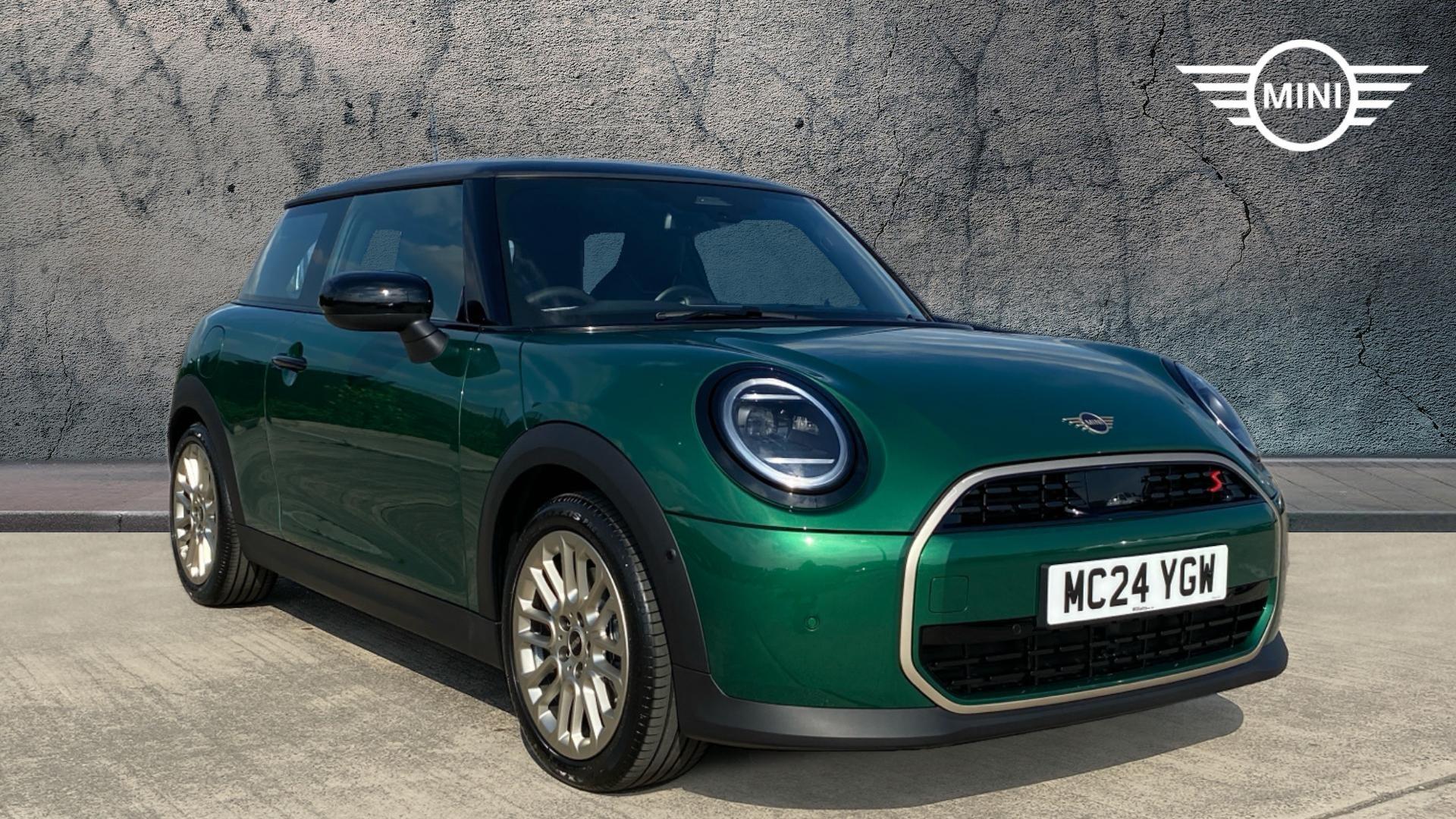 Main listing image - MINI Hatchback