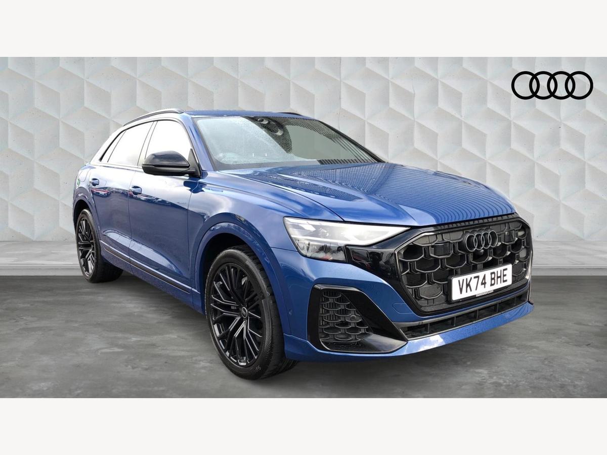 Main listing image - Audi Q8