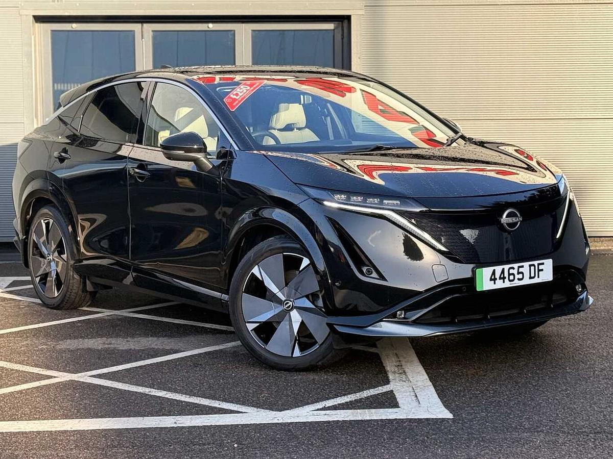 Main listing image - Nissan Ariya