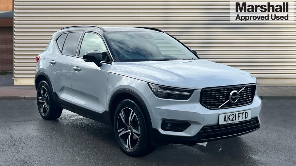 Main listing image - Volvo XC40