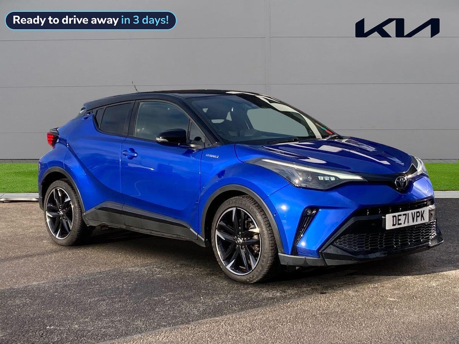 Main listing image - Toyota C-HR