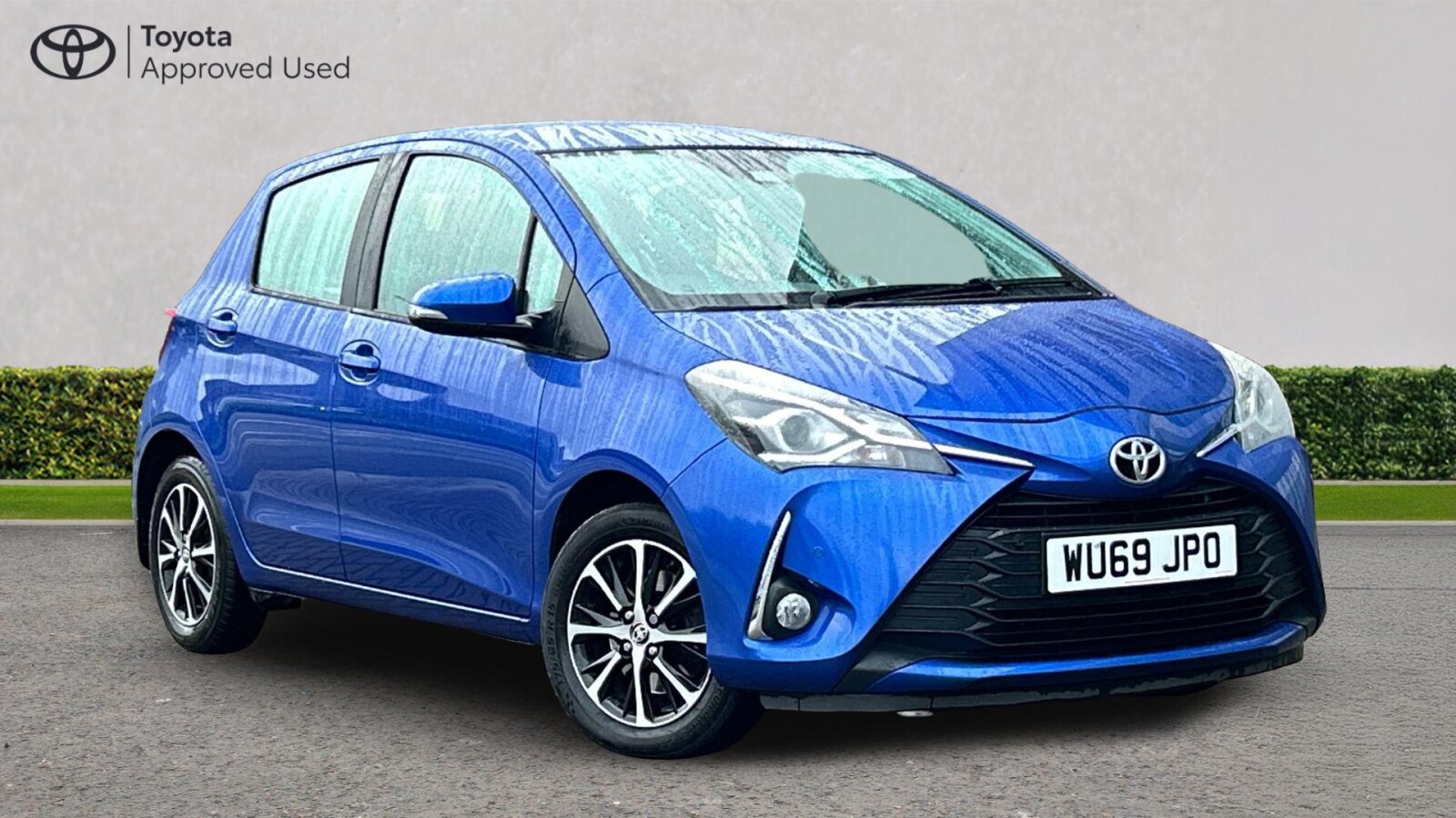 Main listing image - Toyota Yaris