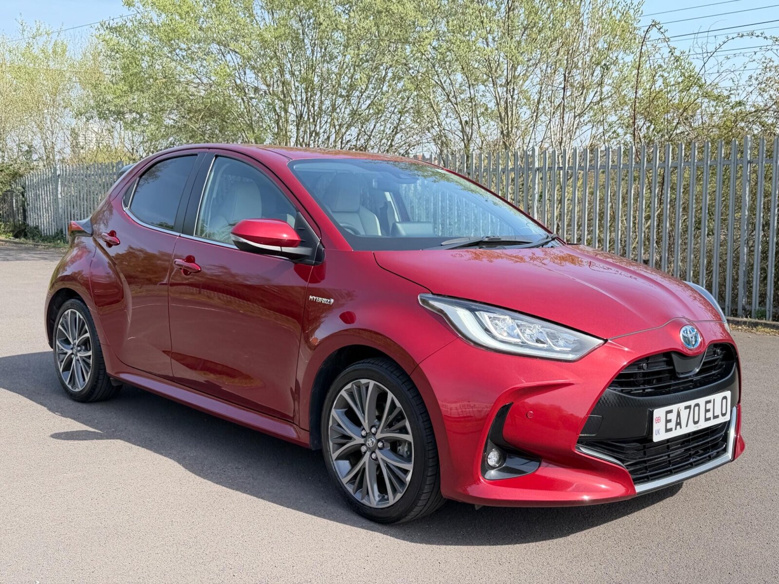 Main listing image - Toyota Yaris