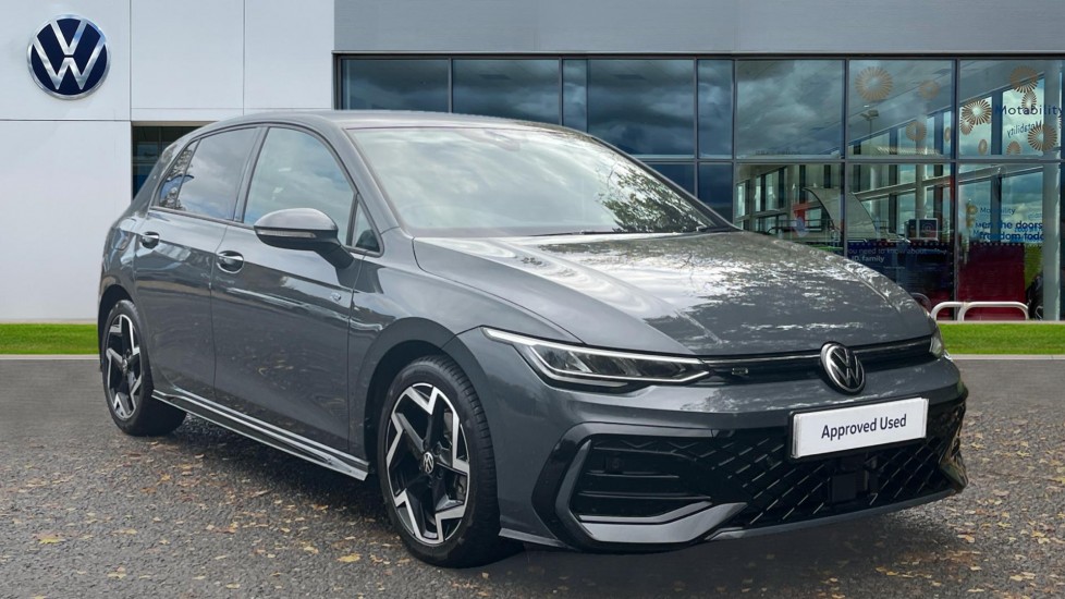 Main listing image - Volkswagen Golf