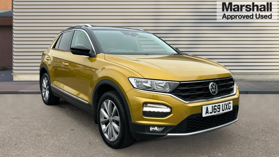 Main listing image - Volkswagen T-Roc