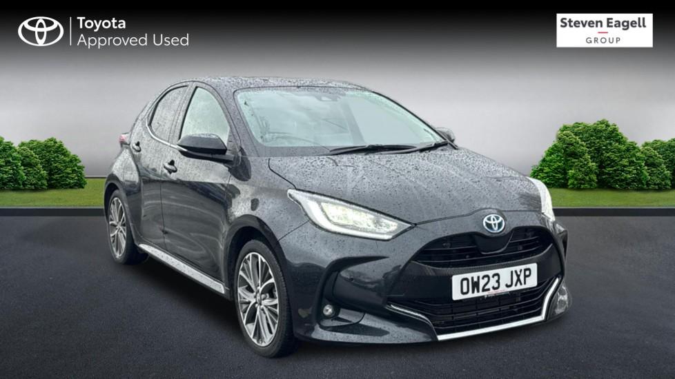 Main listing image - Toyota Yaris