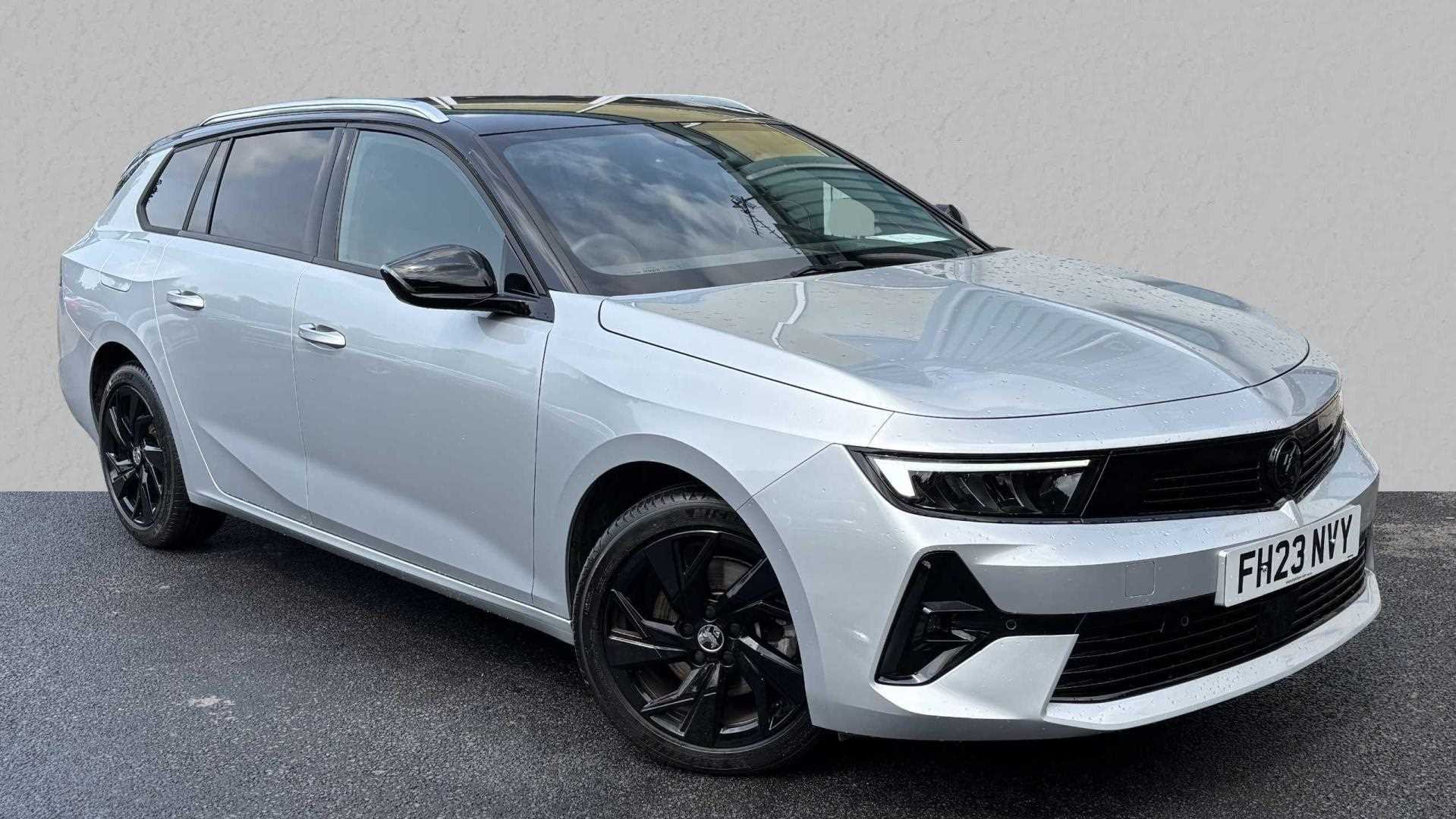 Main listing image - Vauxhall Astra Sports Tourer