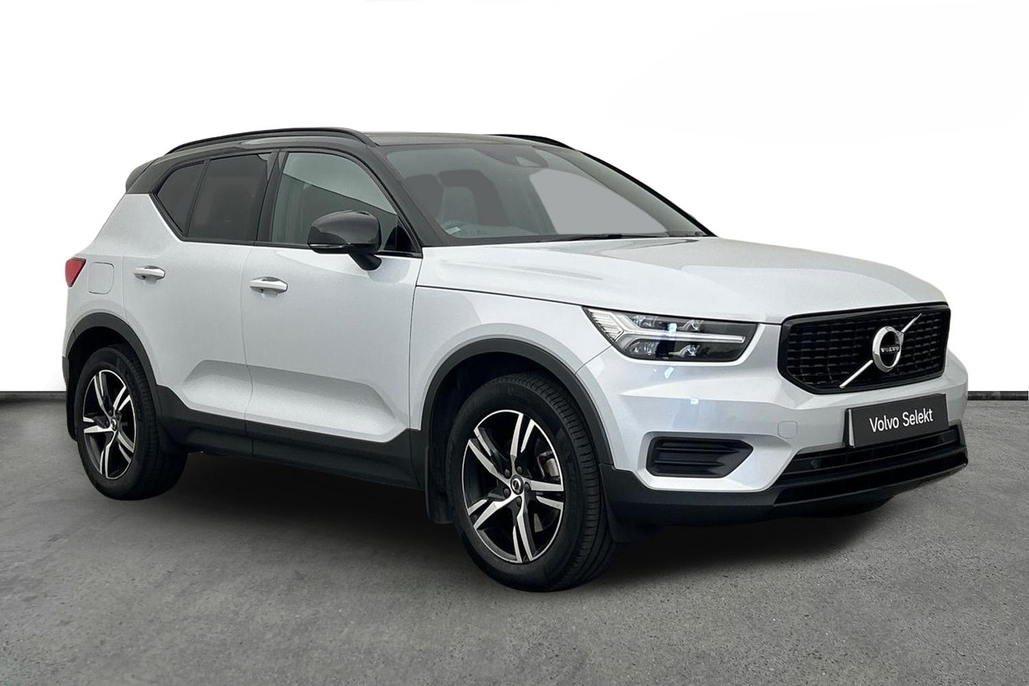 Main listing image - Volvo XC40