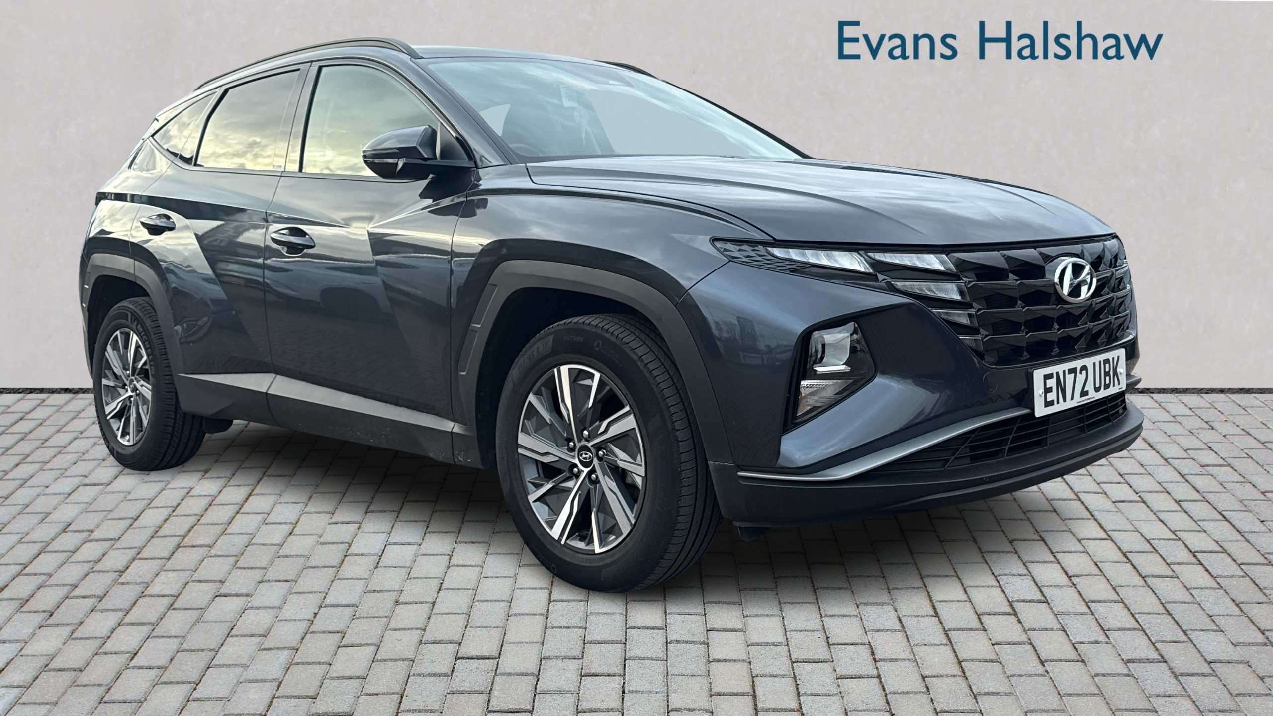 Main listing image - Hyundai Tucson