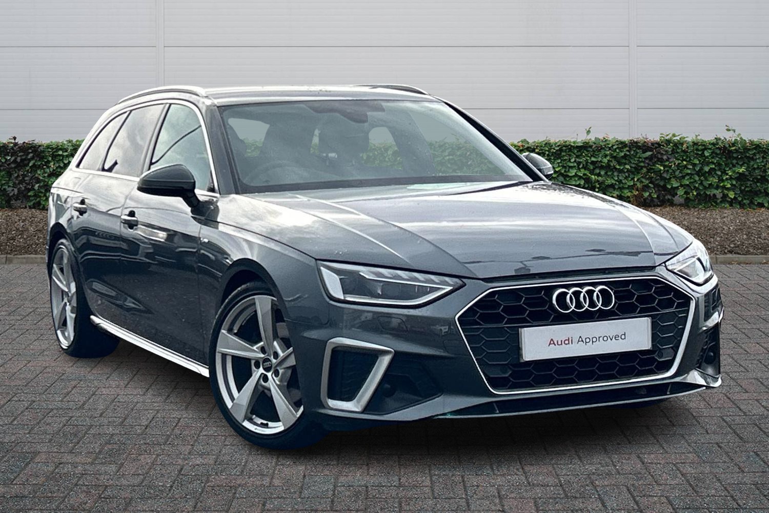 Main listing image - Audi A4 Avant