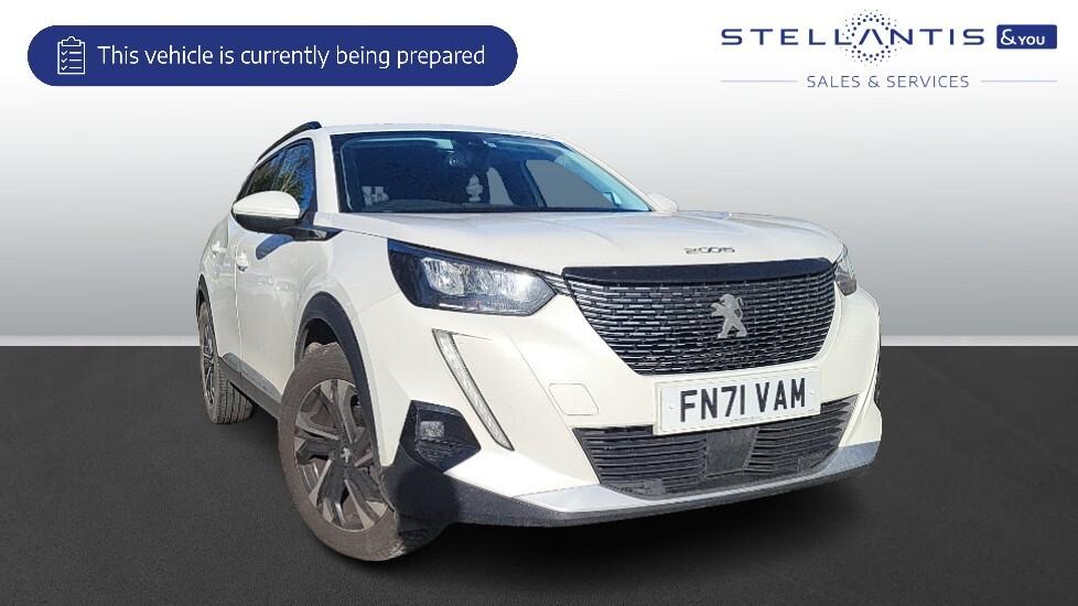 Main listing image - Peugeot 2008