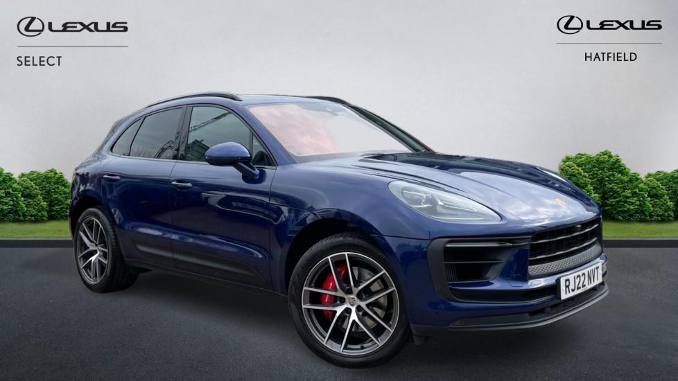 Main listing image - Porsche Macan