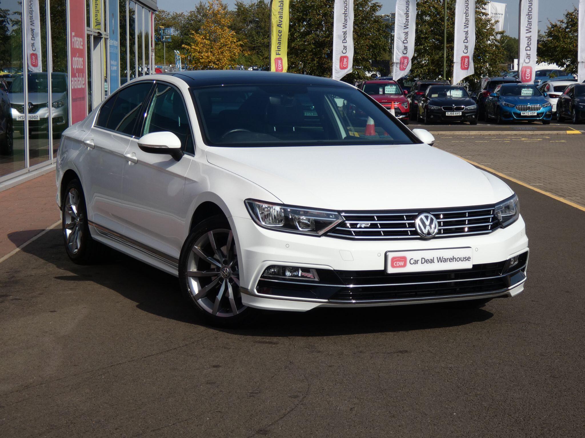 Main listing image - Volkswagen Passat