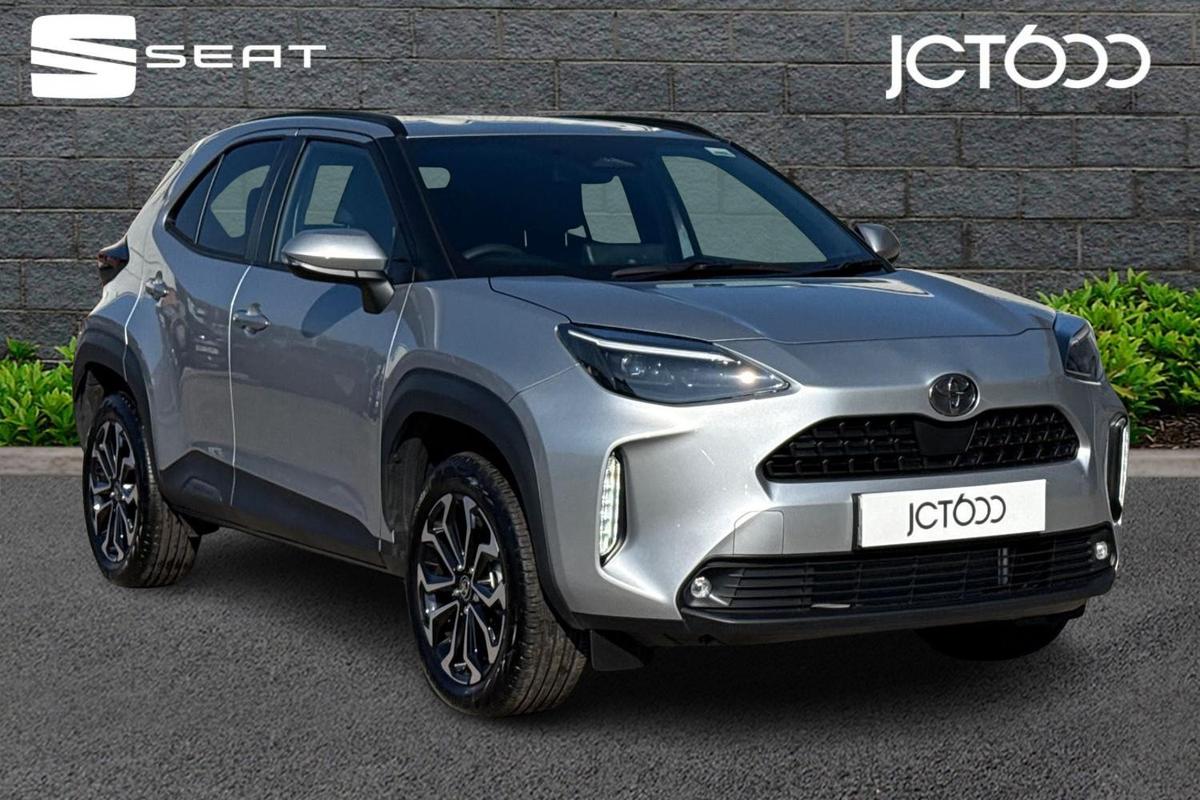 Main listing image - Toyota Yaris Cross