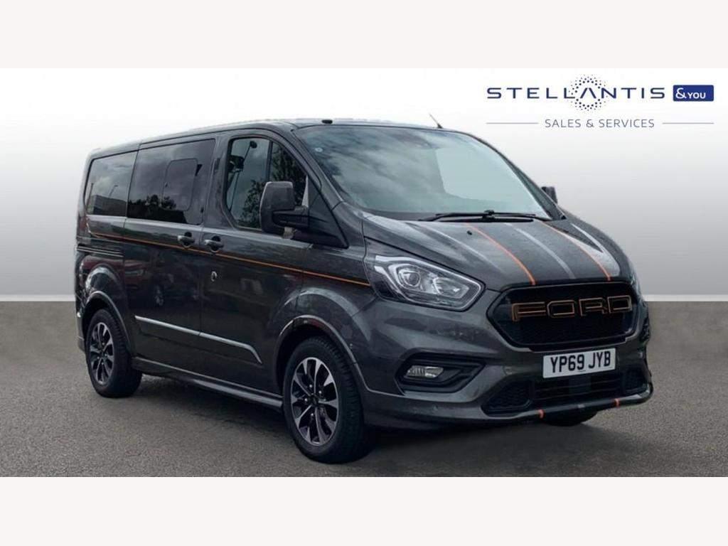 Main listing image - Ford Transit Custom