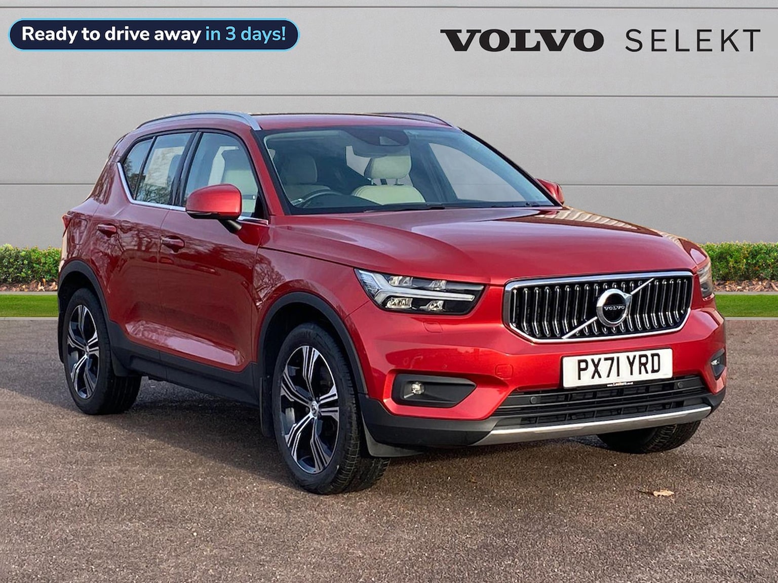 Main listing image - Volvo XC40 Recharge