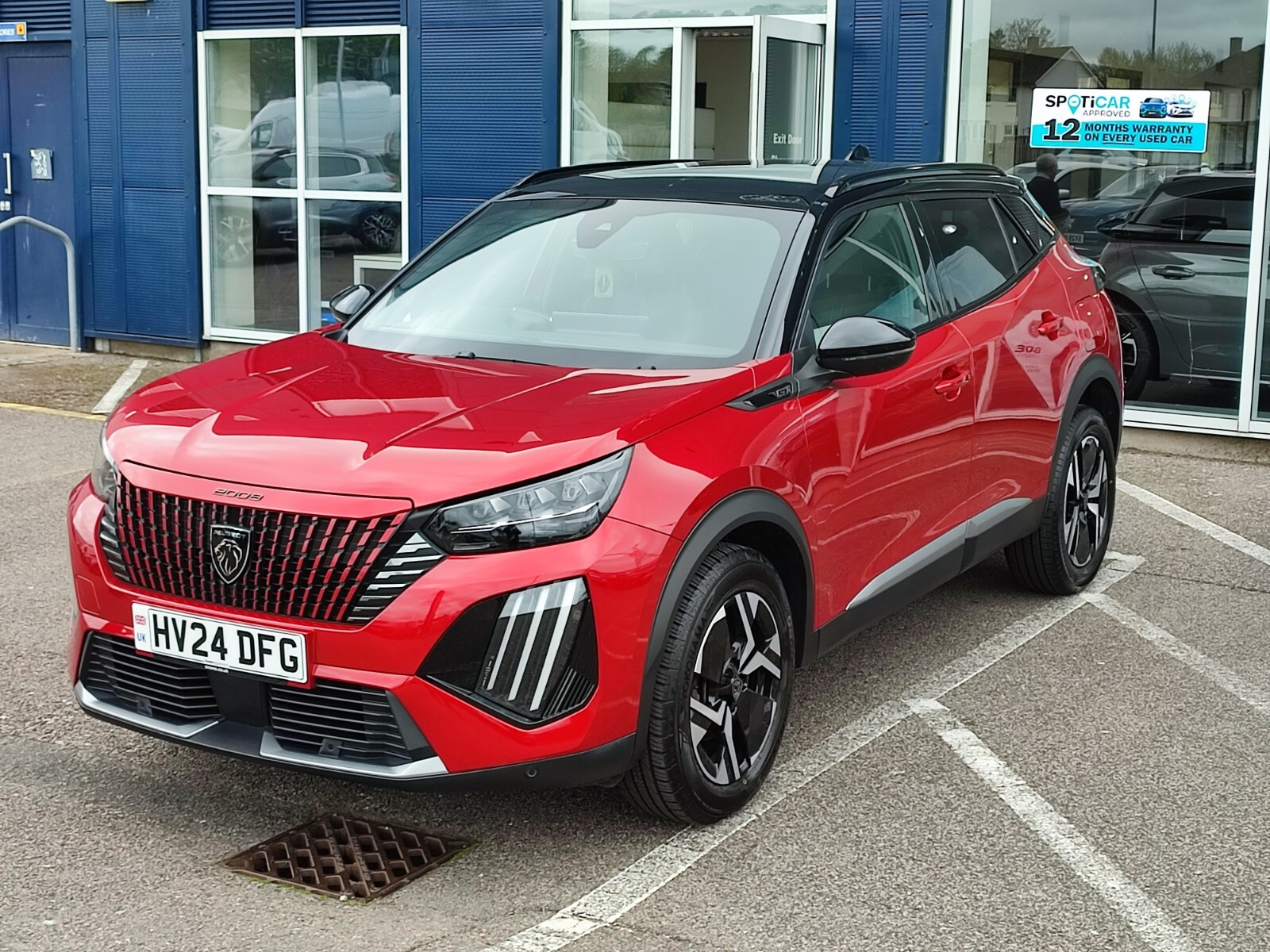 Main listing image - Peugeot 2008