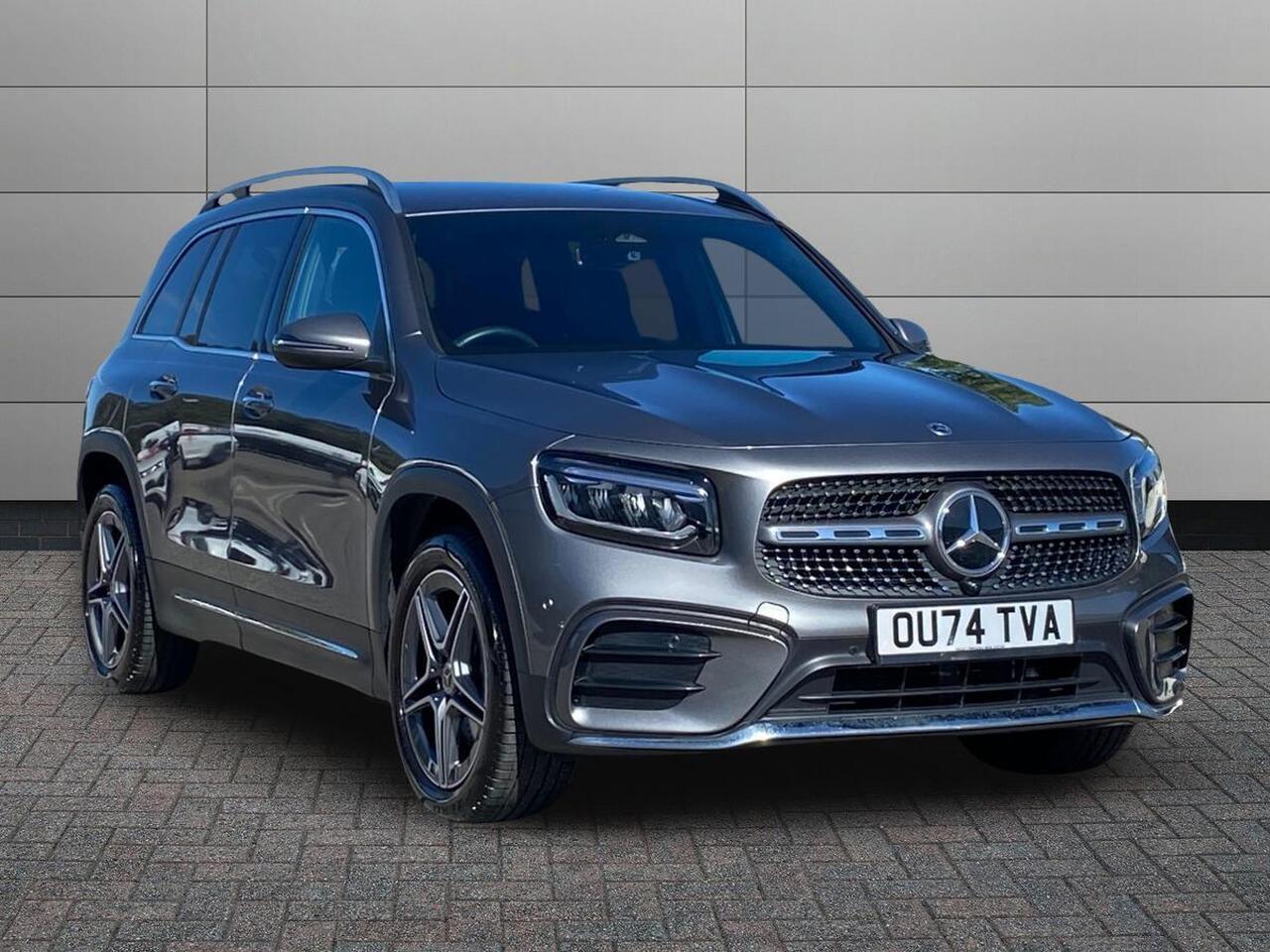 Main listing image - Mercedes-Benz GLB