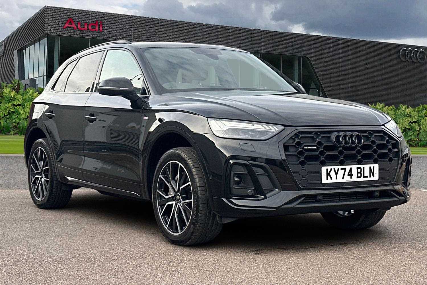 Main listing image - Audi Q5