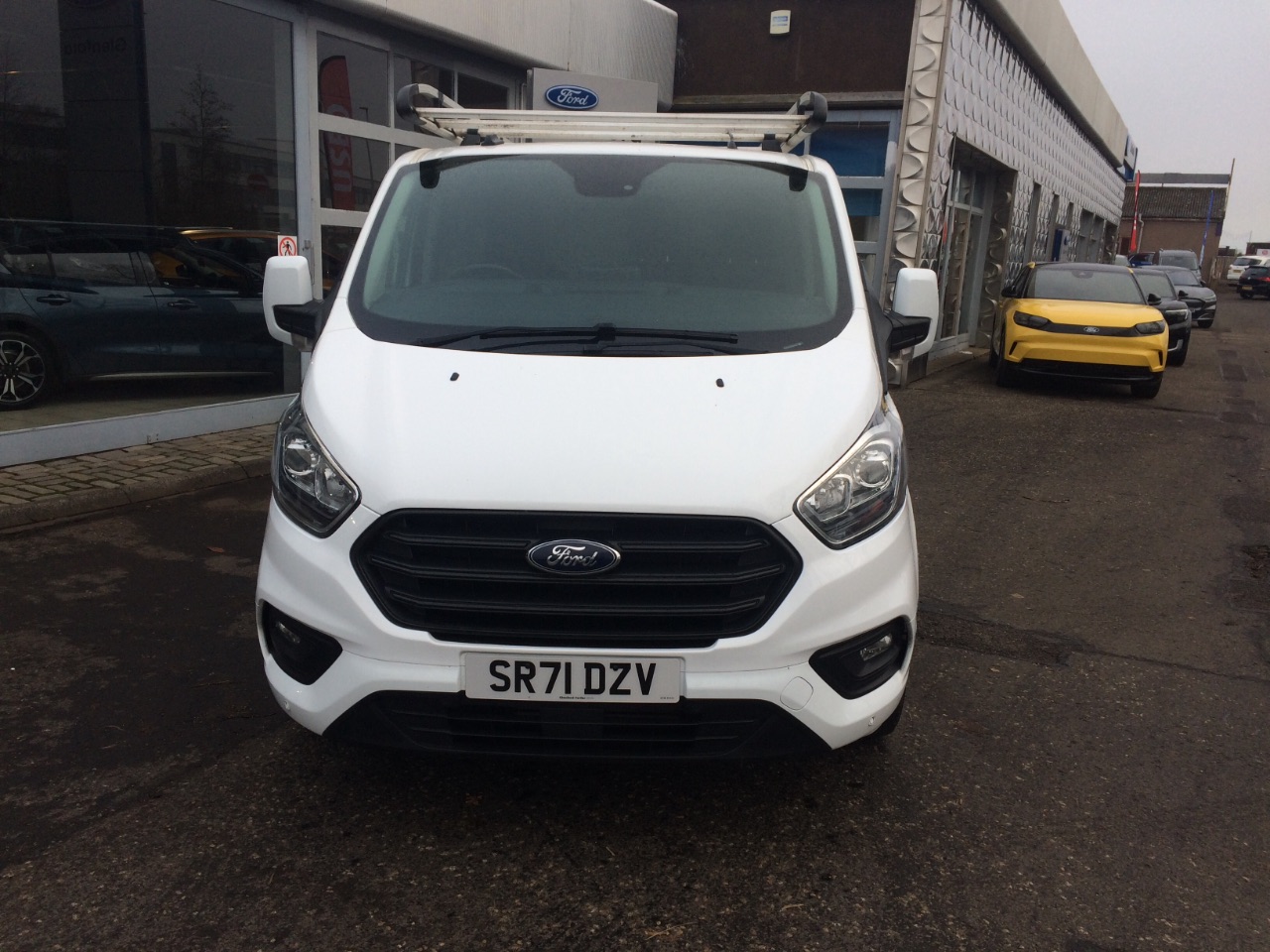 Main listing image - Ford Transit Custom