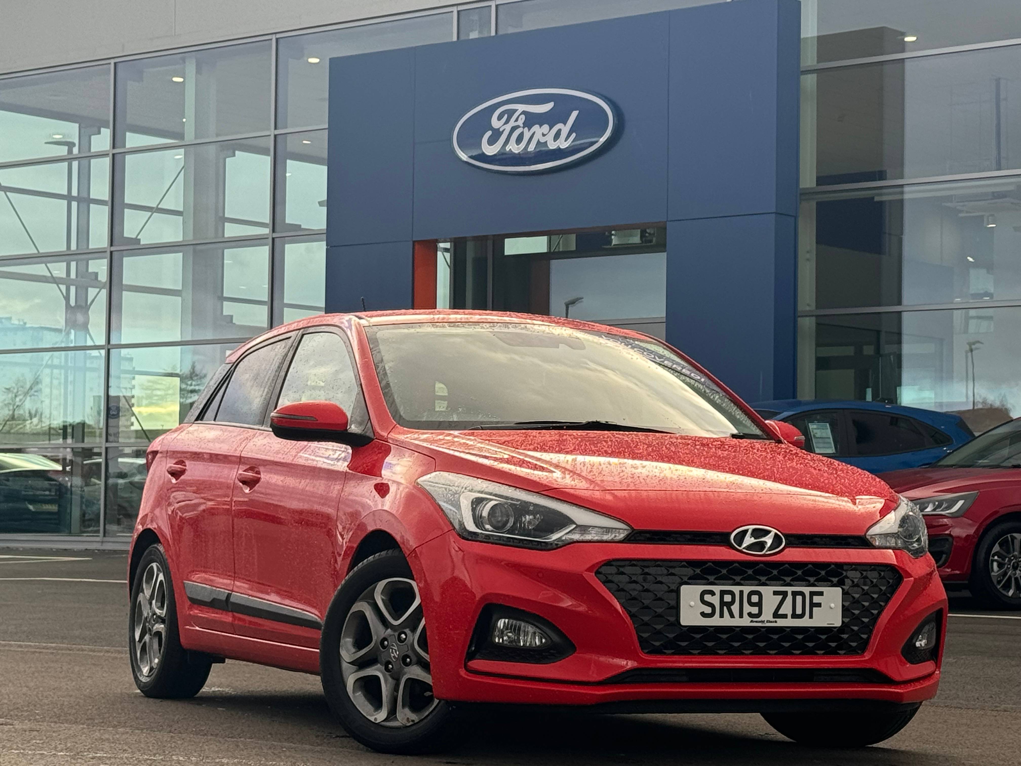 Main listing image - Hyundai i20