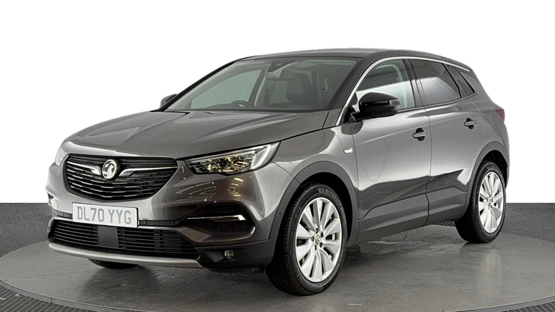 Main listing image - Vauxhall Grandland X