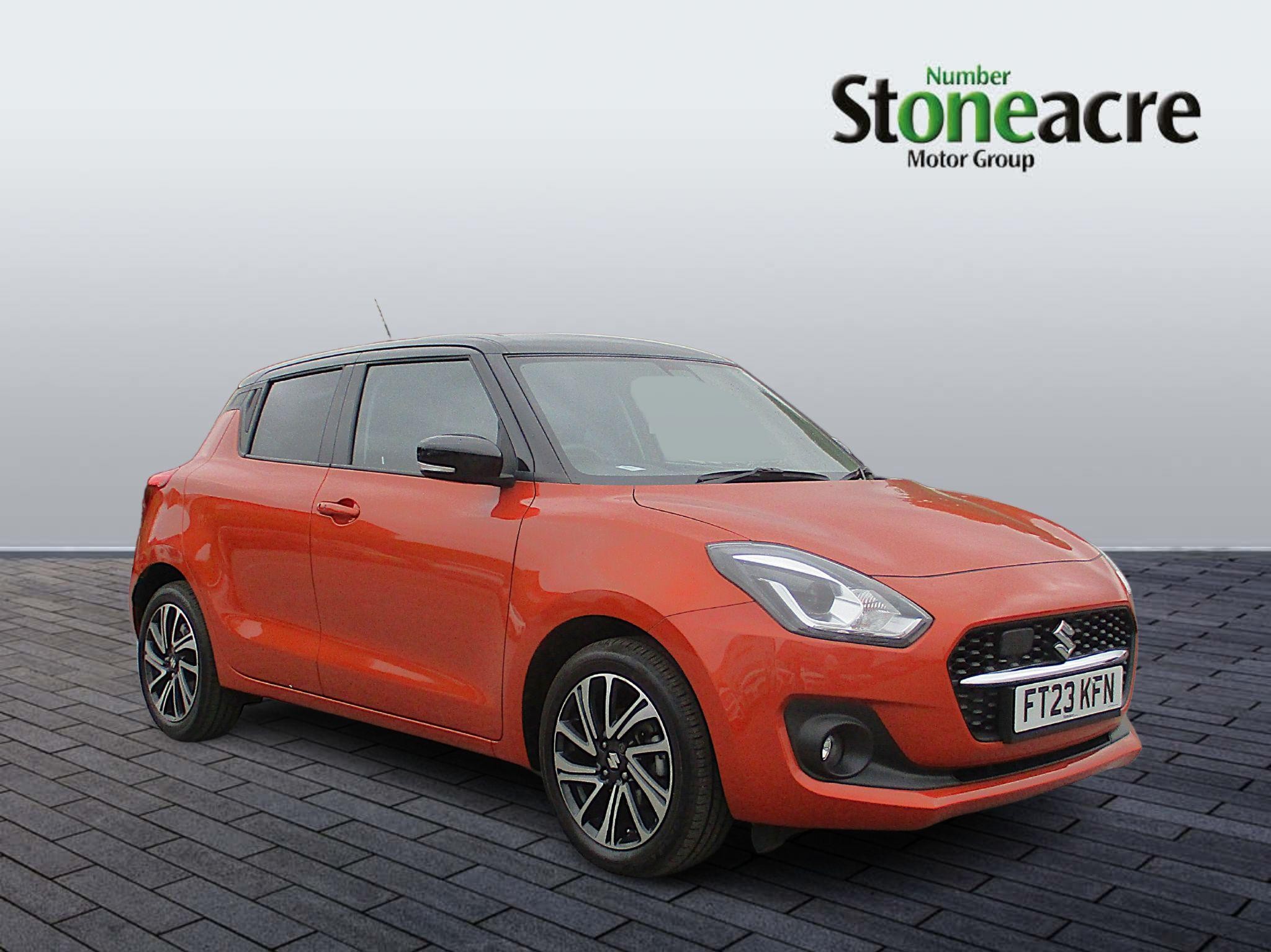 Main listing image - Suzuki Swift