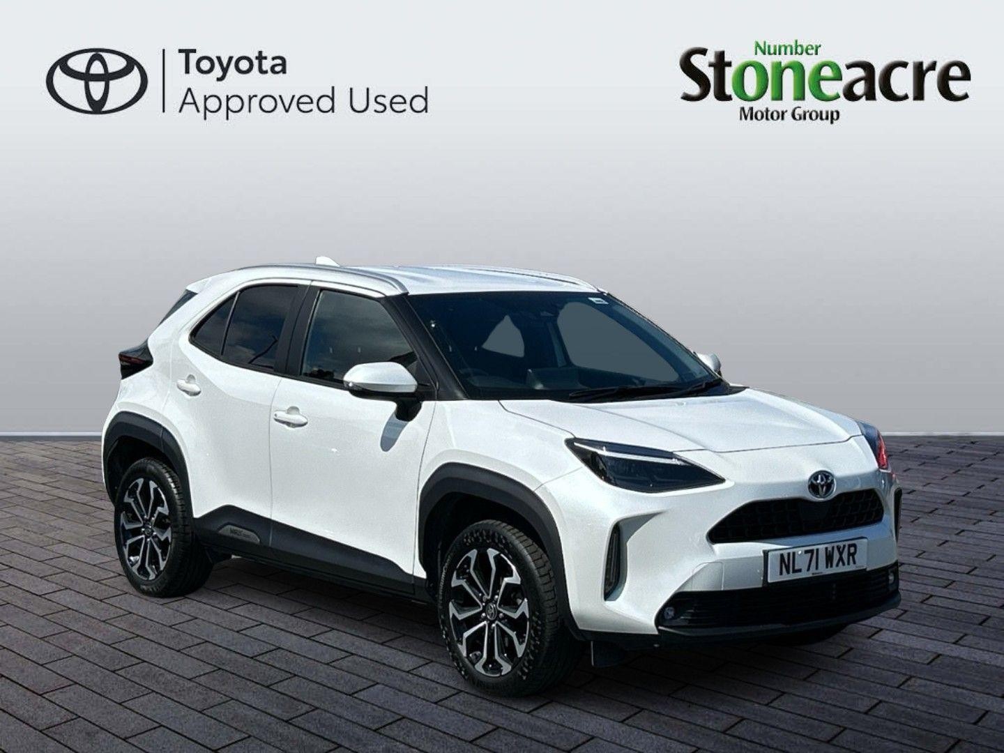 Main listing image - Toyota Yaris Cross