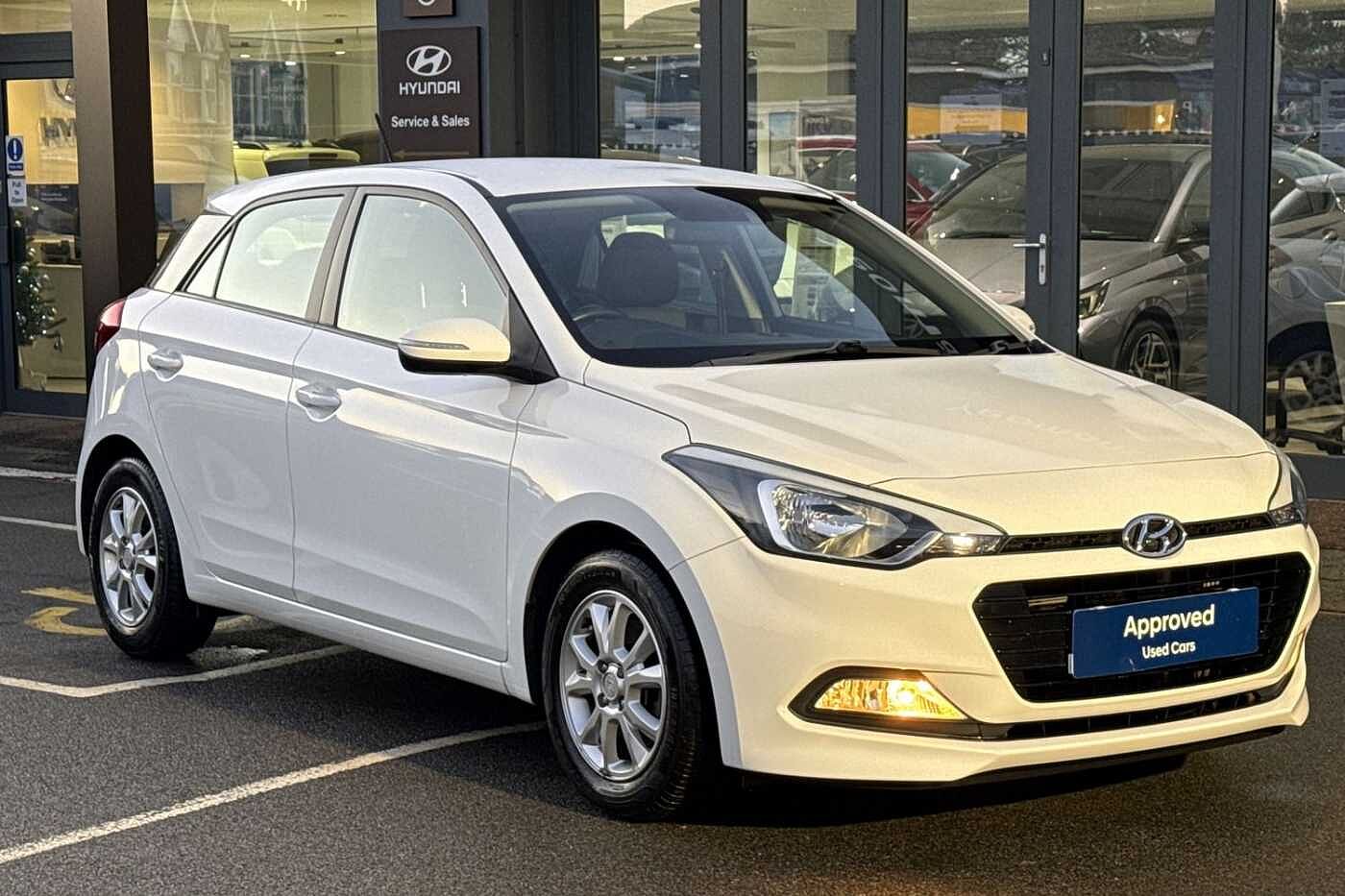 Main listing image - Hyundai i20