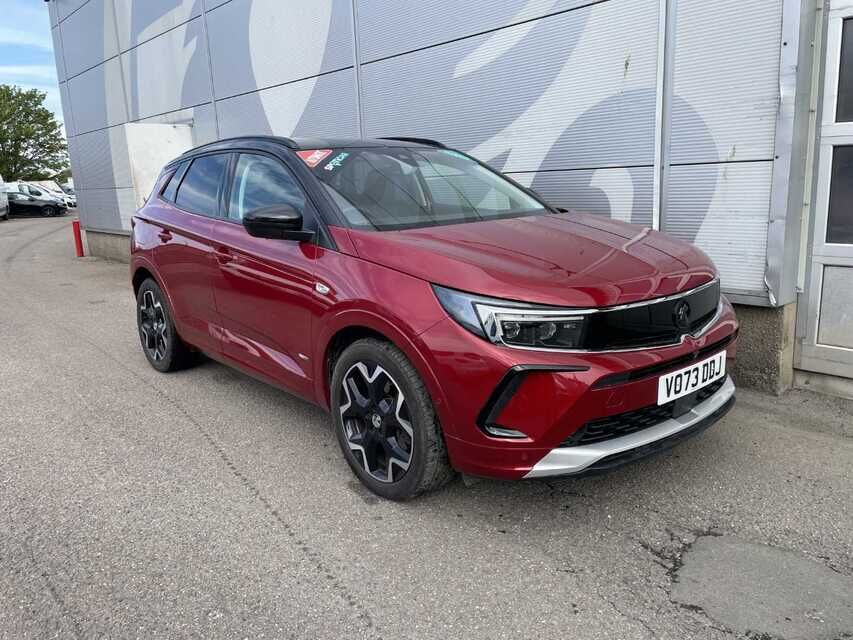 Main listing image - Vauxhall Grandland