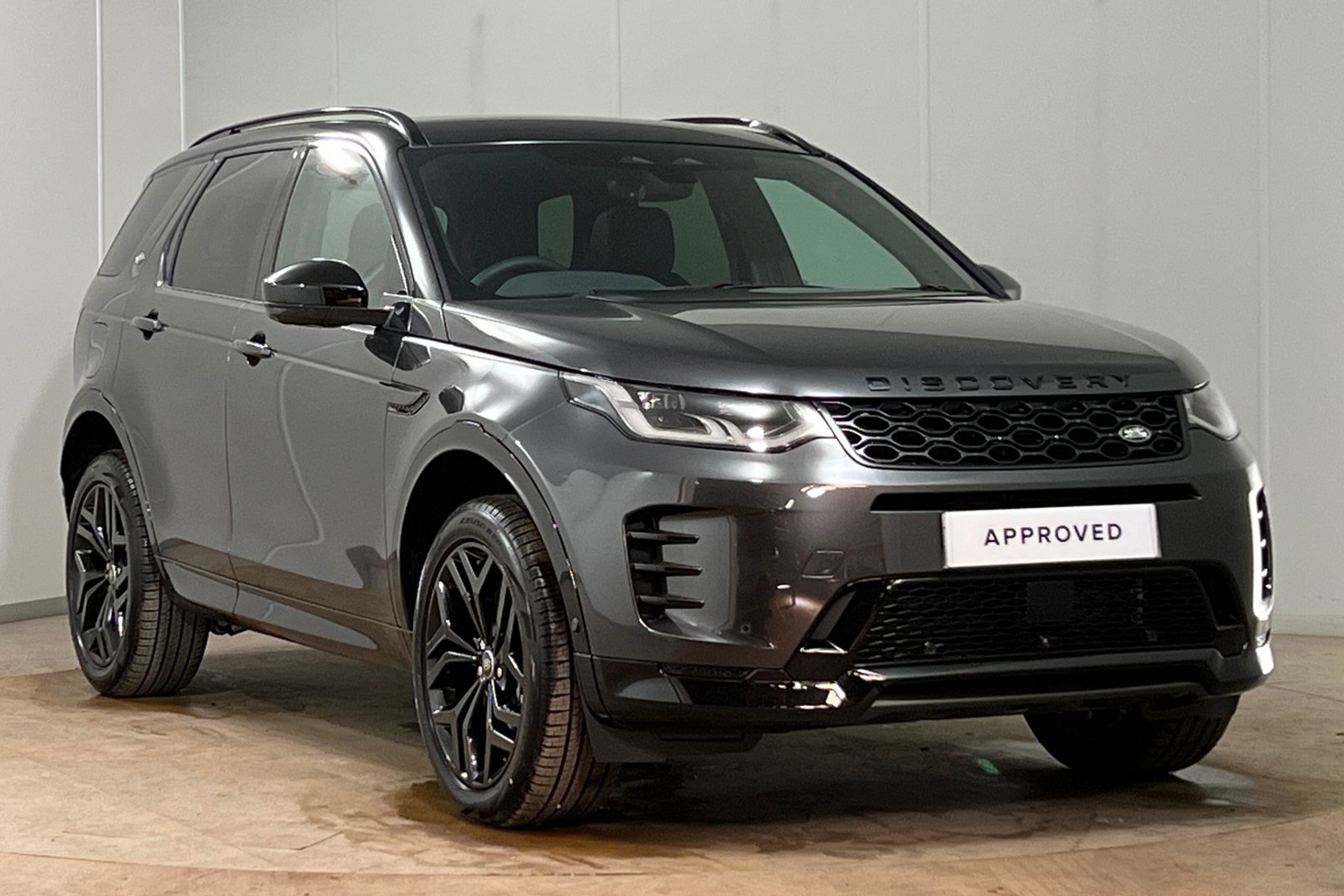 Main listing image - Land Rover Discovery Sport