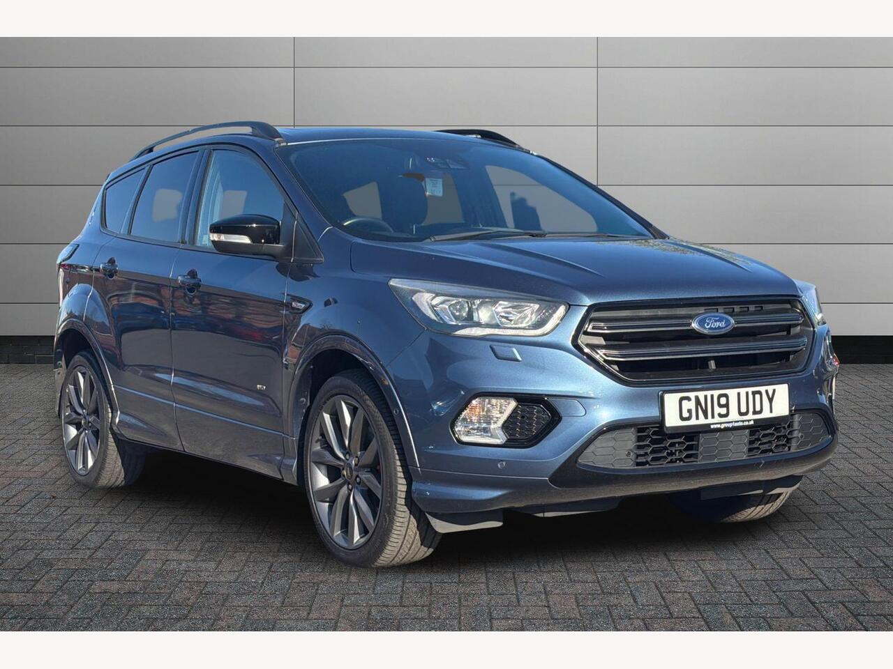 Main listing image - Ford Kuga