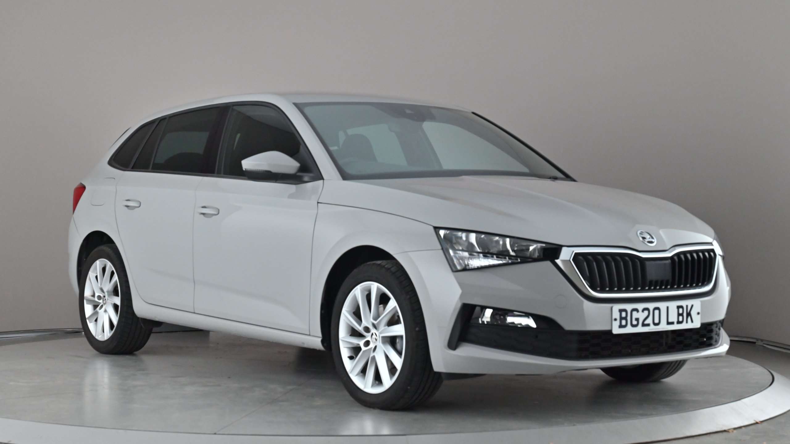 Main listing image - Skoda Scala