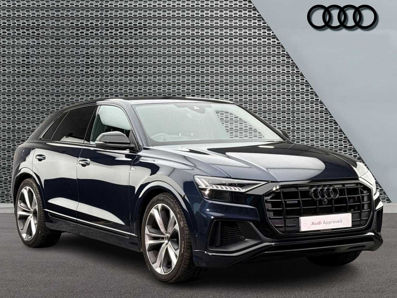 Main listing image - Audi Q8