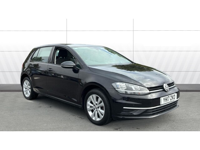 Main listing image - Volkswagen Golf