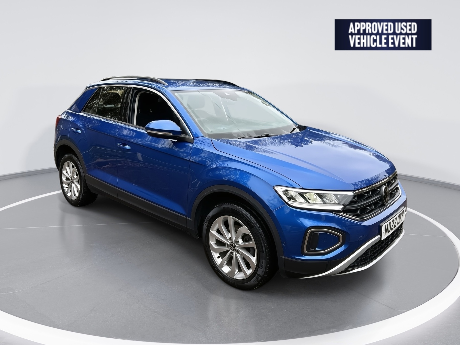 Main listing image - Volkswagen T-Roc