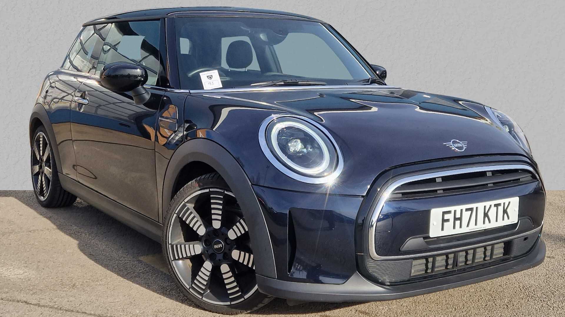 Main listing image - MINI Hatchback