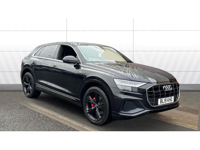 Main listing image - Audi Q8