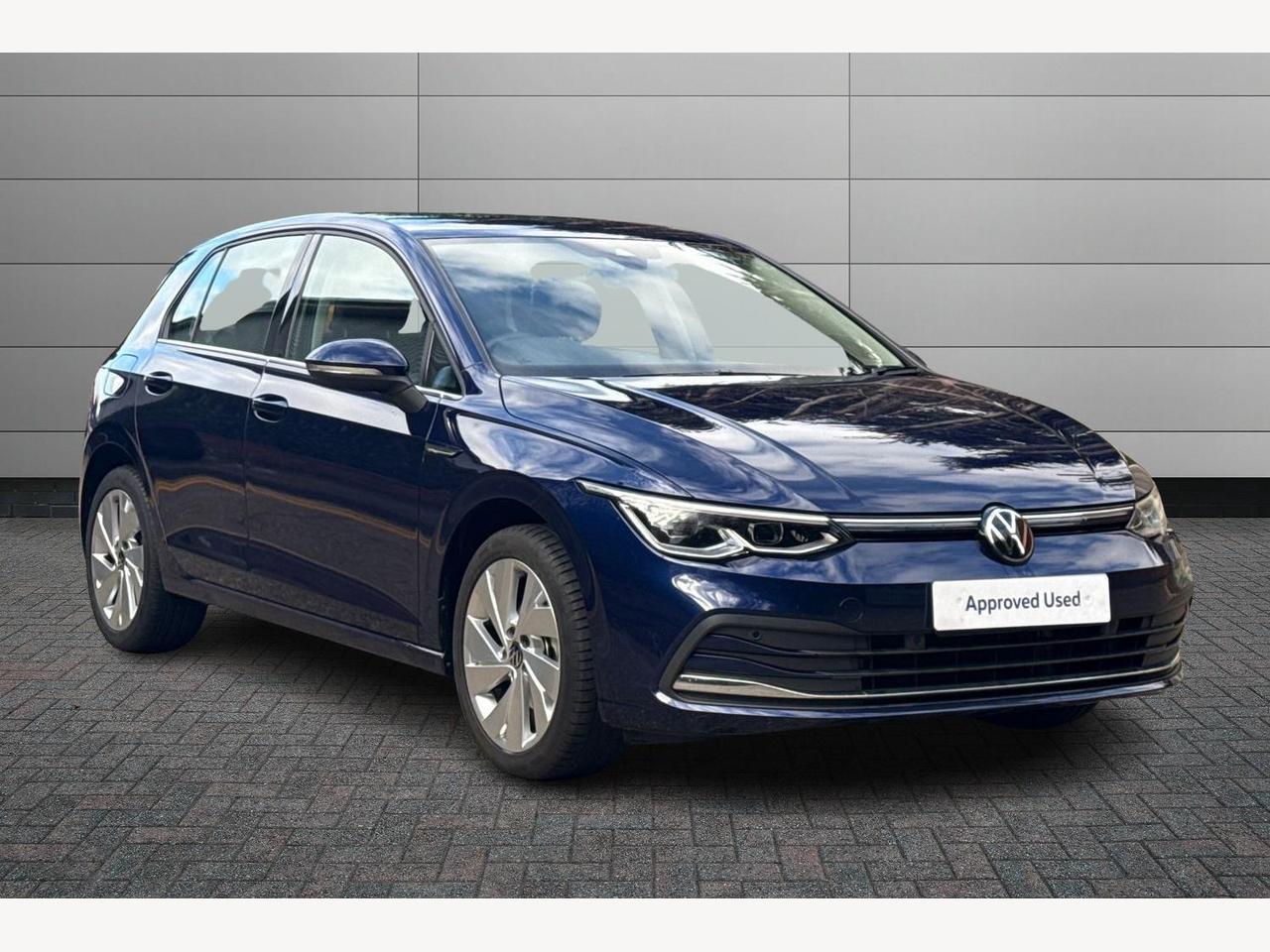 Main listing image - Volkswagen Golf